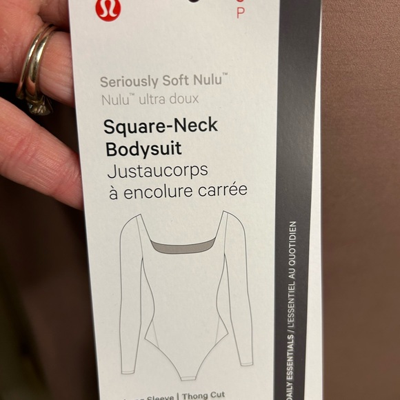 NWT LuluLemonSeriously Soft Nulu Square-Neck Bodysuit - Picture 8 of 10